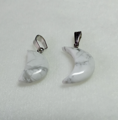 Howlite - Pendentif lune pour animaux